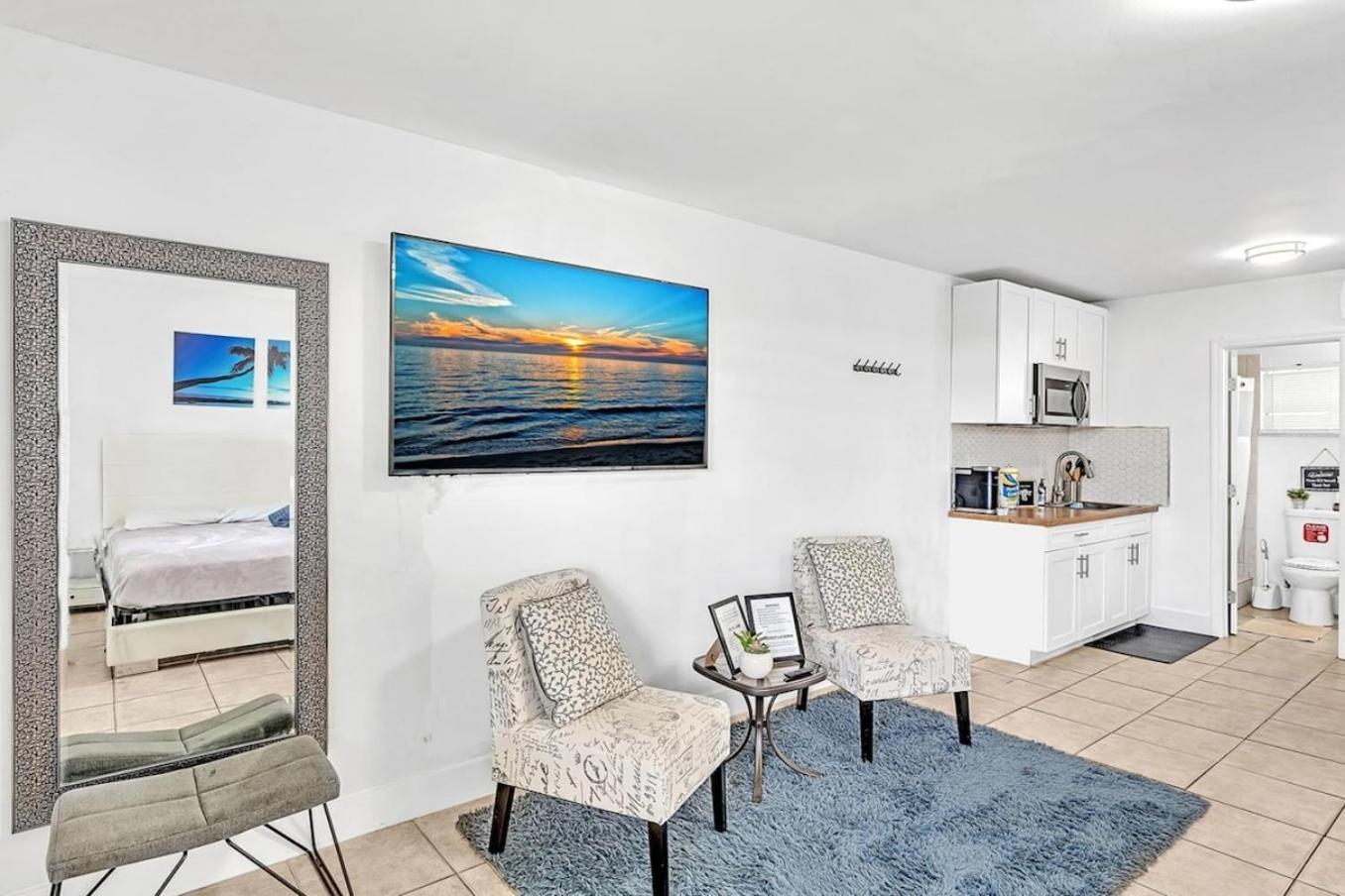 Large Studio Suite Close To Beach And Casino Db3 Dania Beach Εξωτερικό φωτογραφία