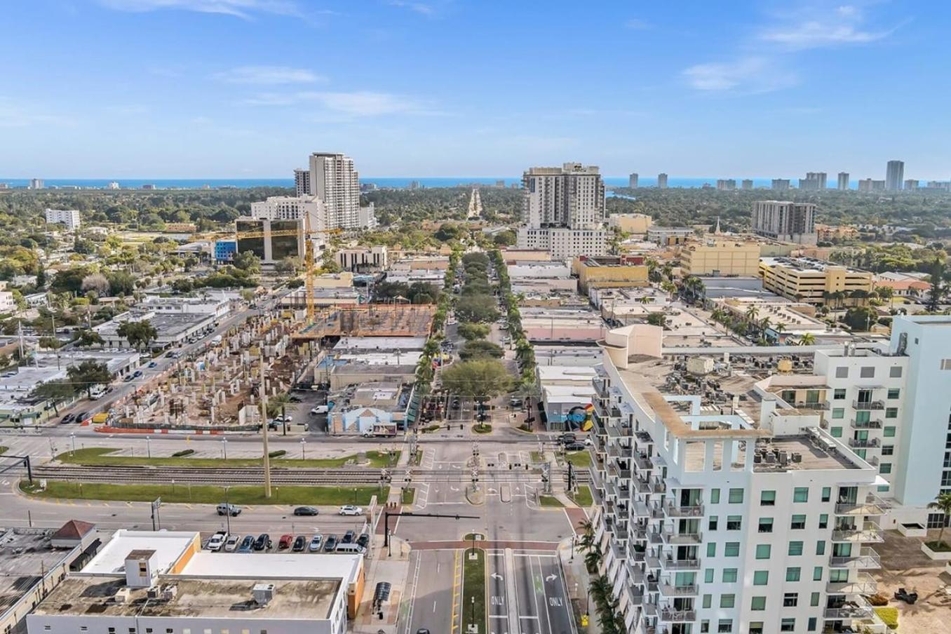 Large Studio Suite Close To Beach And Casino Db3 Dania Beach Εξωτερικό φωτογραφία